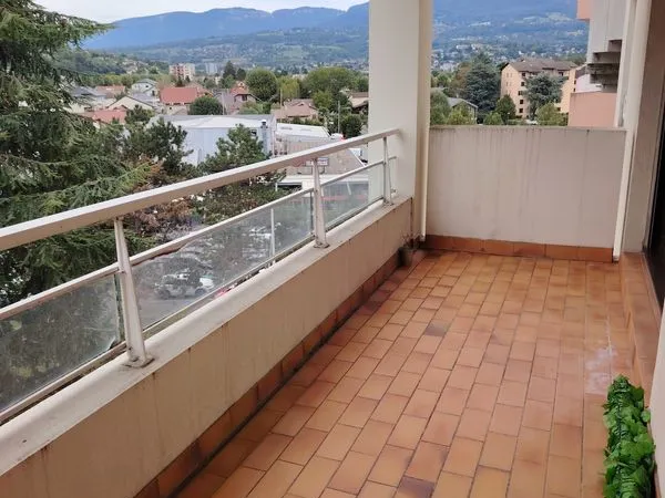 Appartement 2 pièces vue lac