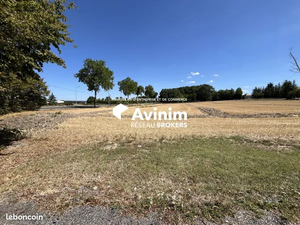 Terrain 23623 m² Saint-Pourçain-sur-Sioule