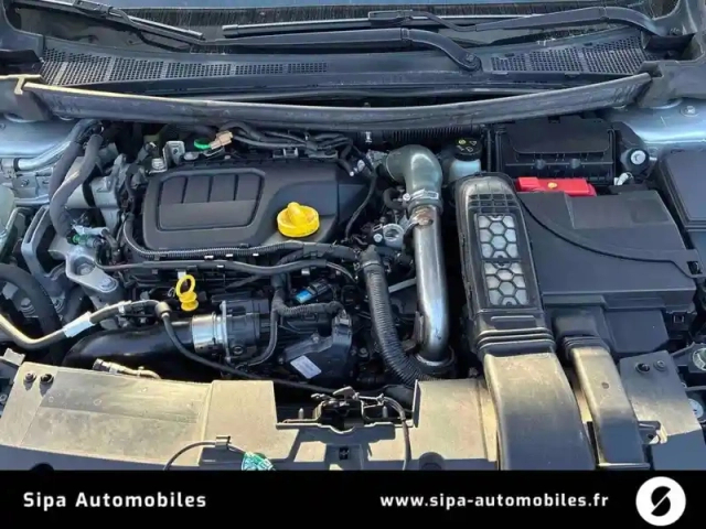 Renault Megane mégane iv estate dci 165 energy edc — photo 20