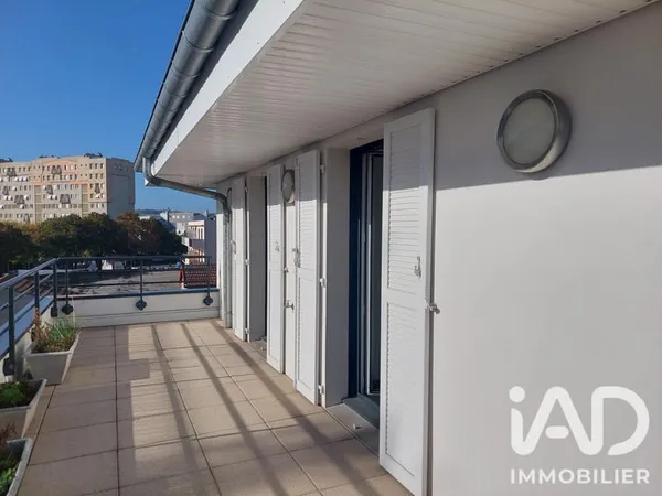 Appartement 4 pièces 97 m²
