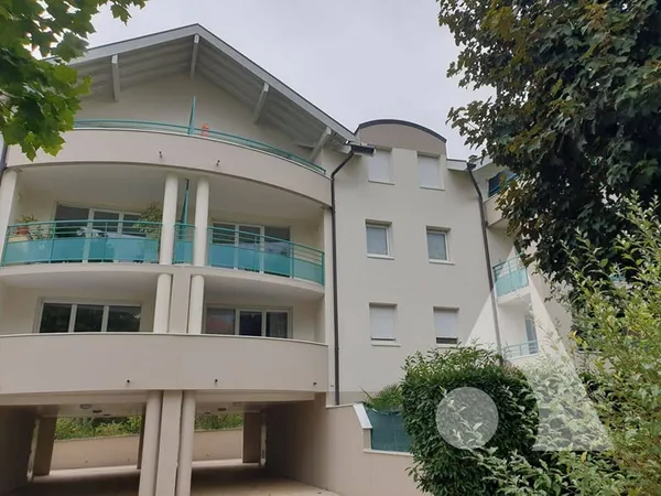 Appartement 4 pièces 83 m²