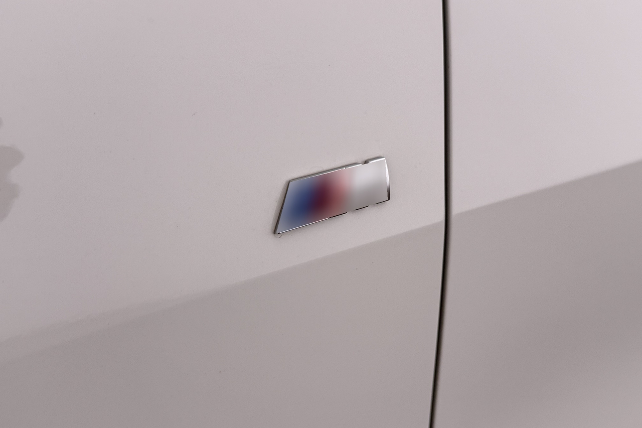 BMW I4 — photo 15