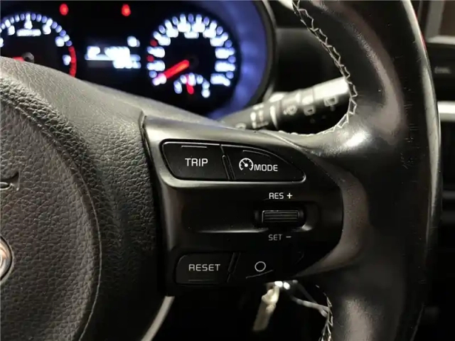 Kia Picanto 1.0 essence mpi 67 ch bvm5 — photo 14
