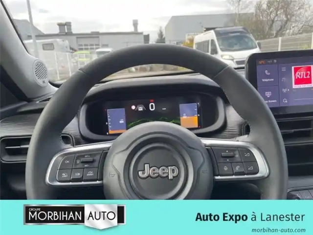 Jeep Avenger 1.2 turbo t3 100 ch — photo 13