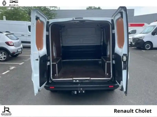 Renault Trafic fg l1h1 2t8 2.0 blue dci 110ch confort (soit 18300? ht) — photo 7