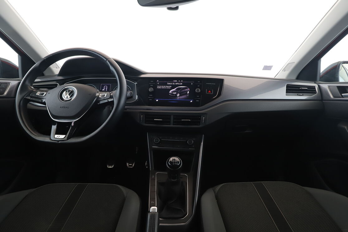 Volkswagen Polo 1.0 TSI R-Line — photo 11