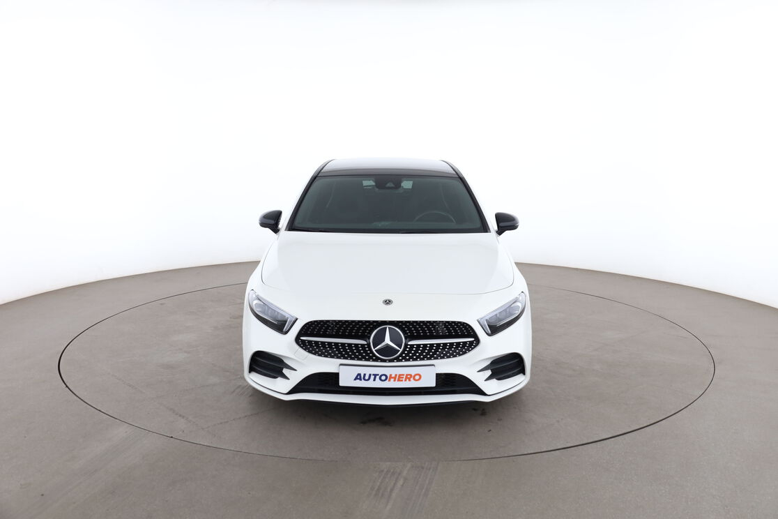 Mercedes-Benz Classe A 180 d AMG Line 7G-DCT — photo 8