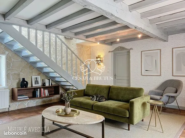 Propriété 9 pièces 245 m²