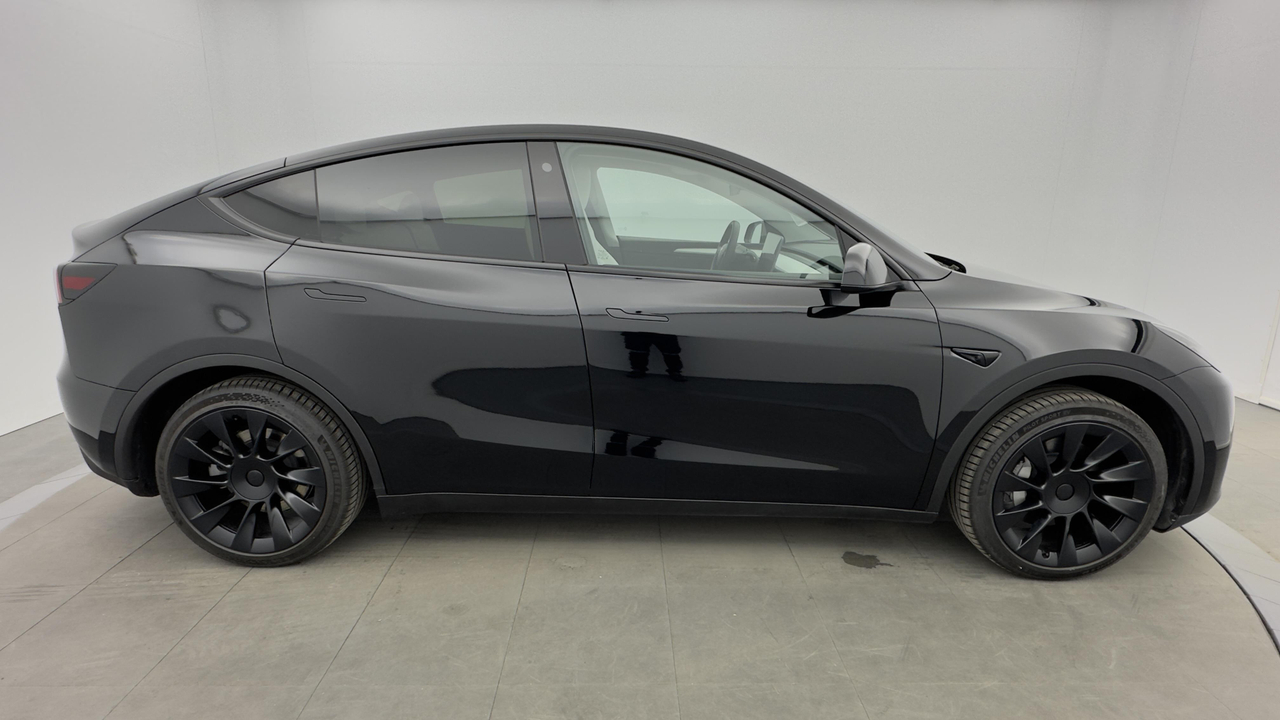 Tesla MODEL Y Grande Autonomie LONG RANGE RWD — photo 6
