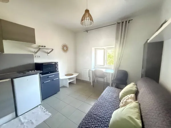 Appartement 1 pièce 13 m²