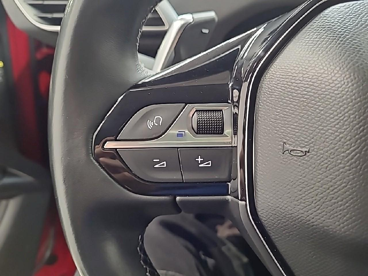 Peugeot 3008 hybrid 225 e-eat8 allure pack — photo 19