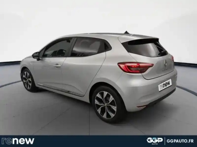 Renault Clio 1.0 tce 90ch evolution — photo 18