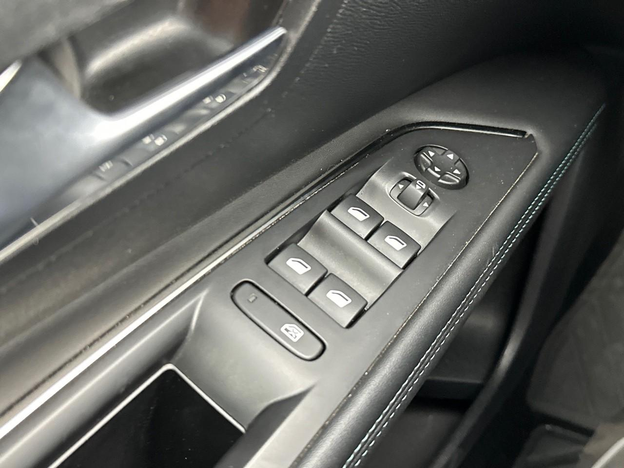 Peugeot 3008 hybrid 225 e-eat8 allure pack — photo 15