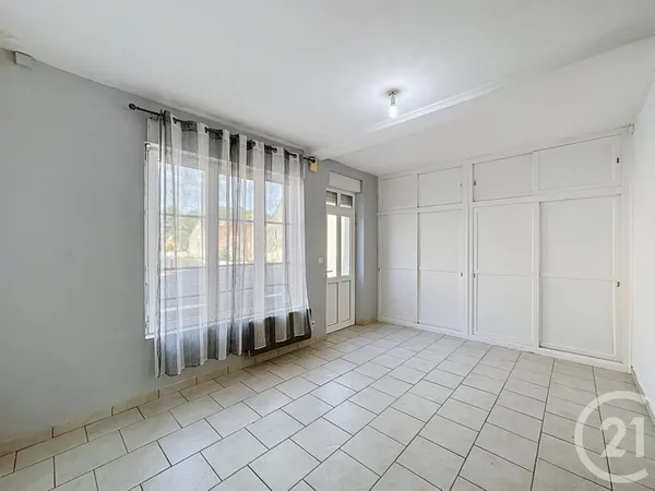 Maison 5 pièces 75 m²