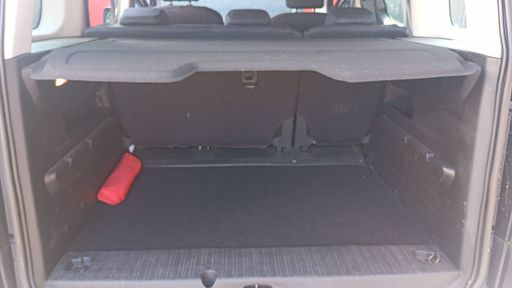 Peugeot Rifter 1.5 BlueHDi 130 - Allure – 2019 – 95002 km – Diesel – Boîte Manuelle — photo 33