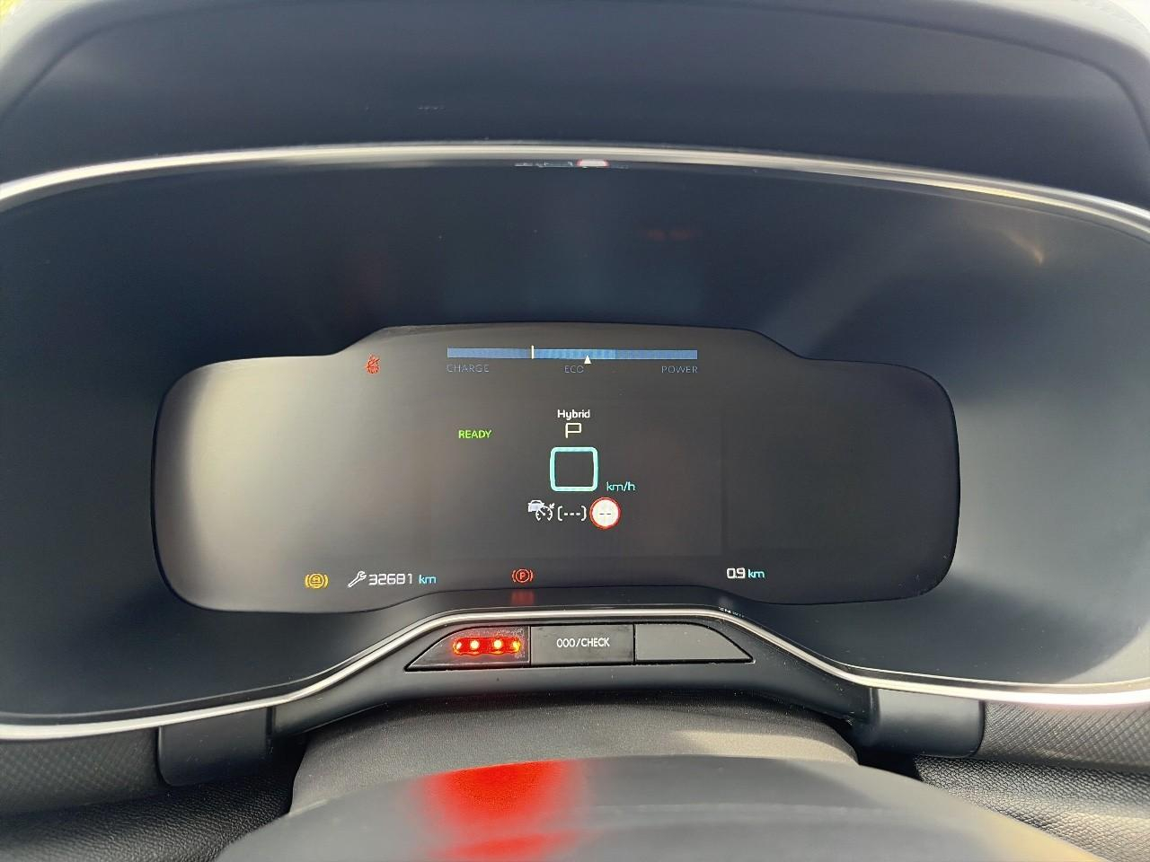 Citroën C5 Aircross hybrid rechargeable 225ch shine pack e-eat8 — photo 13