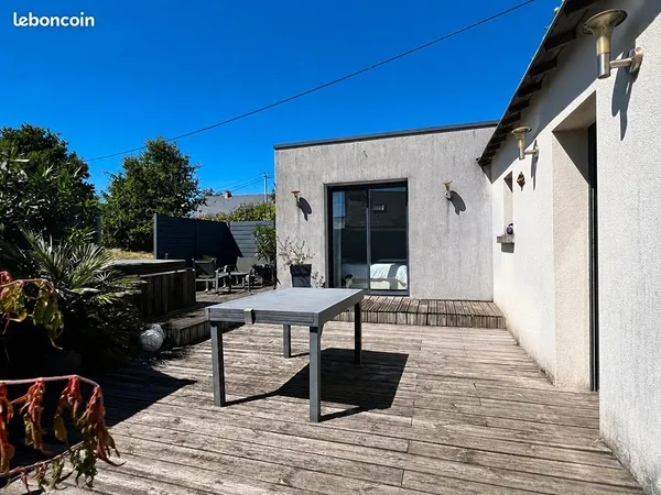 Maison 6 pièces 106 m²