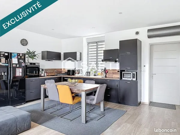 Triplex 6 pièces 125 m²