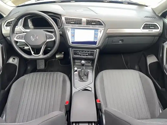 Volkswagen Tiguan allspace 2.0 tdi 150ch dsg7 — photo 13
