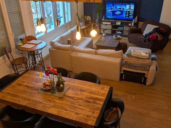 Appartement rénové 84 m² - Hyper-centre de Saint-Lô - Vue sur les remparts