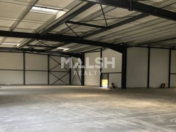 Local commercial 1024 m²