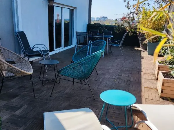 Chambre coloc meublée - Terrasse 35m² - RER A Noisy Champs - Étudiant / Jeune actif