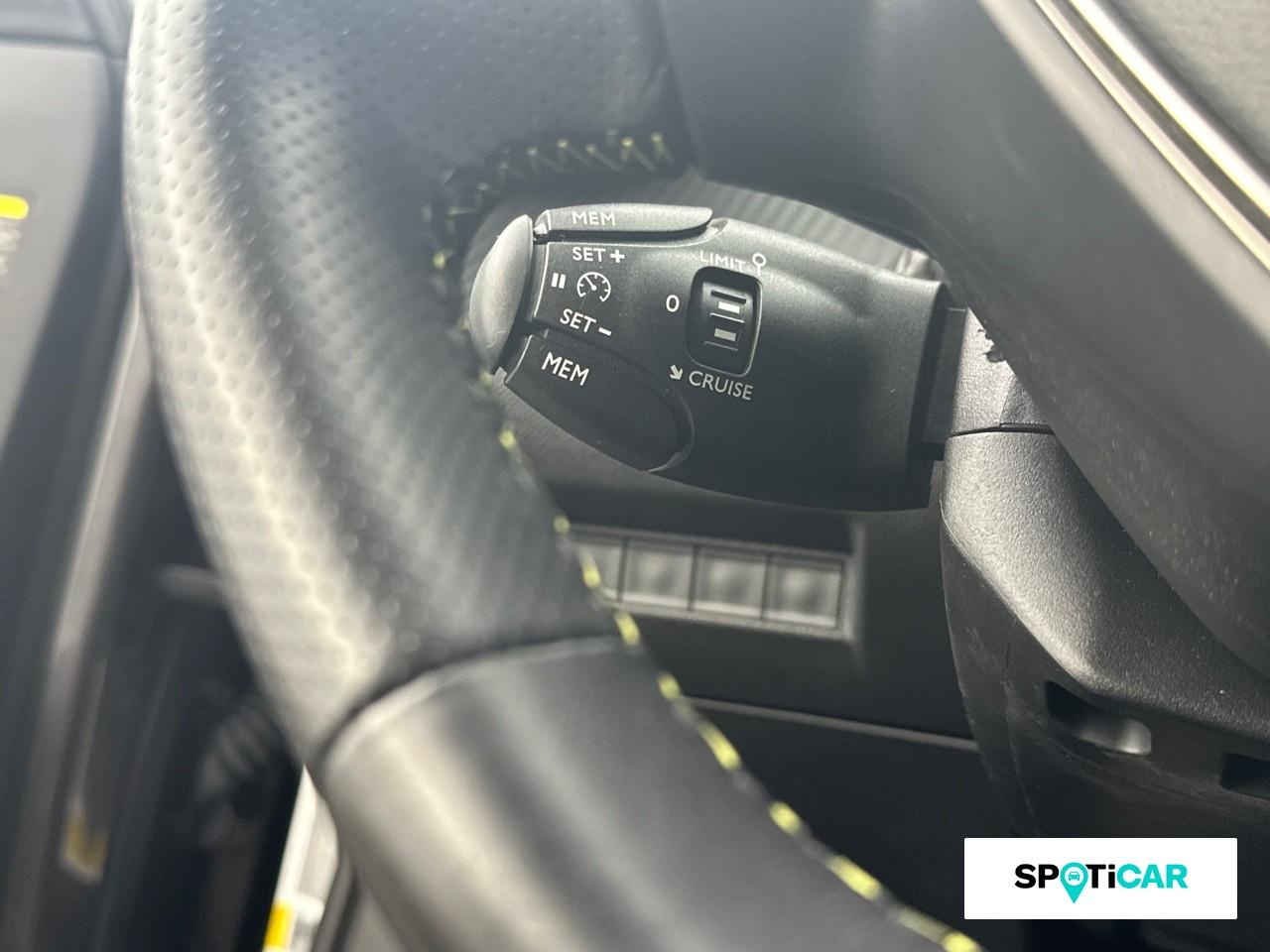 Peugeot 2008 suv 2008 gt puretech 130 s&s bvm6 — photo 18