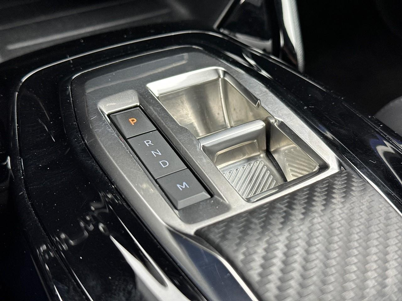 Peugeot 2008 puretech 130 s&s eat8 gt — photo 31
