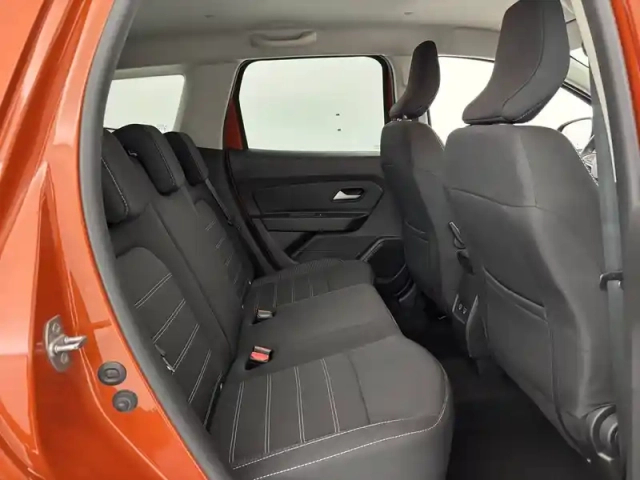 Dacia Duster eco-g 100 4x2 — photo 25