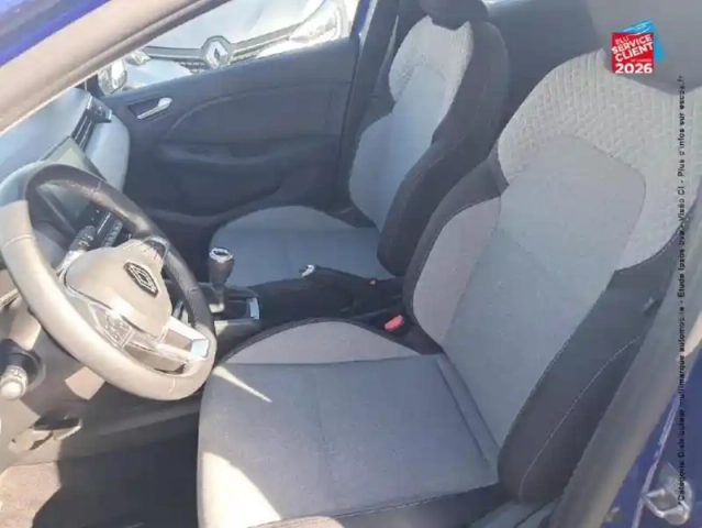 Renault Clio 1.0 tce 90ch evolution — photo 15
