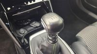 Peugeot 2008 1.5 BlueHDi 100ch S&S GT Line — photo 14