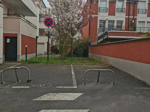 2 places de Parking à choisy le roi
