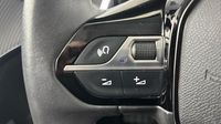 Peugeot 208 1.2 Hybrid 100ch Active e-DCS6 — photo 27