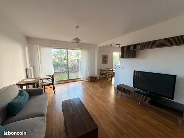 Appartement 3 pièces avec jardin privatif de 64 m2 - Margency