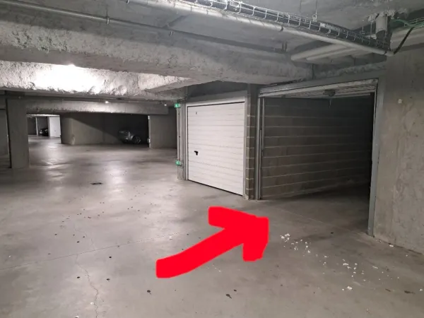 Parking/Garage/Box 28 m²