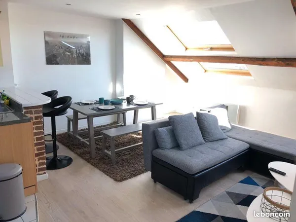 Dernière chambre colocation - 360/mois