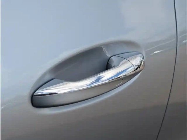 Mercedes Gla 200 d — photo 20