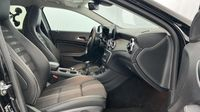 Mercedes Gla 180 Sensation — photo 15