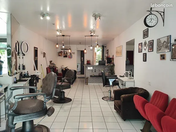 Local coiffure à deux pas du centre ville