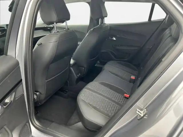 Peugeot 2008 bluehdi 130 s&amp;s eat8 — photo 60