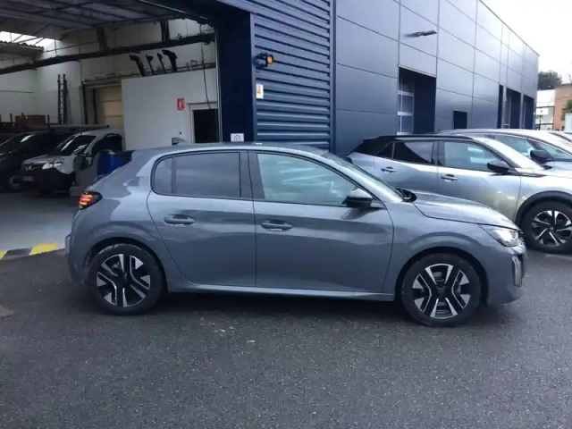 Peugeot 208 100 s&amp;s bvm6 — photo 4