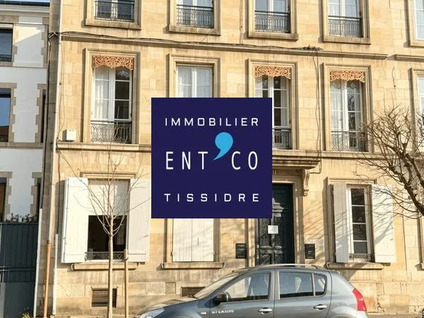 Bureaux 246 m² Agen