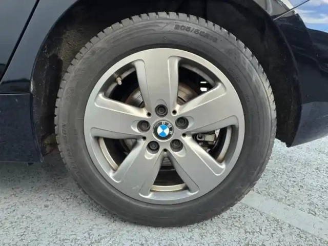Bmw Serie 1 série 1 118ia 136ch dkg7 — photo 9