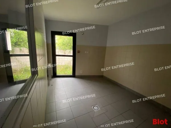 Bureaux 210 m²