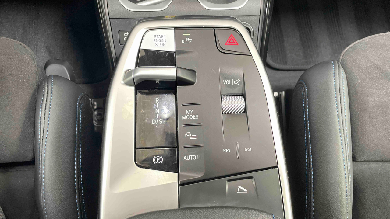BMW X1 sDrive 20i 170ch DKG7 — photo 24