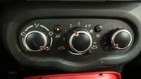 Renault Twingo 1.0 SCe 70ch Intens Euro6C — photo 28