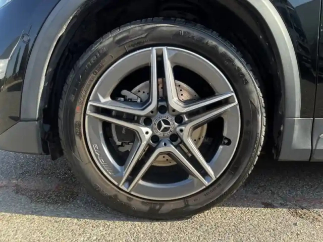 Mercedes Gla 250 e amg line — photo 11