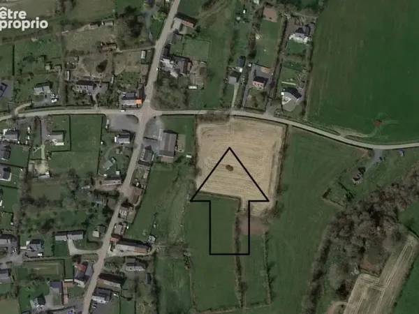 Parcelle constructible à SAVIGNY, 989m² exposé SUD