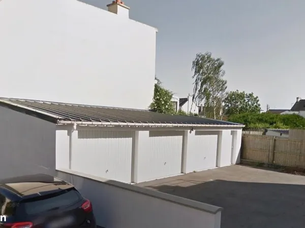 À vendre garage 15m2 rue Louis cren