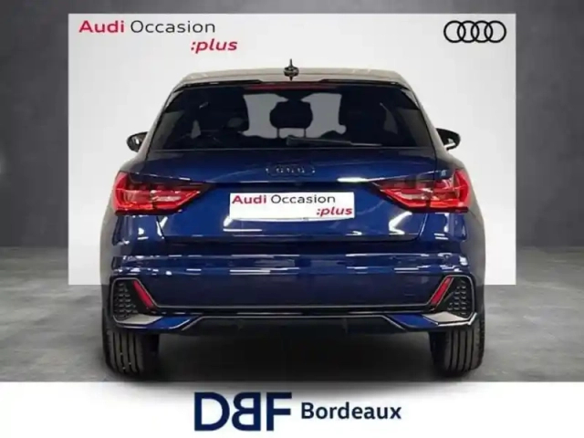 Audi A1 35 tfsi 150 ch s tronic 7 s line — photo 4